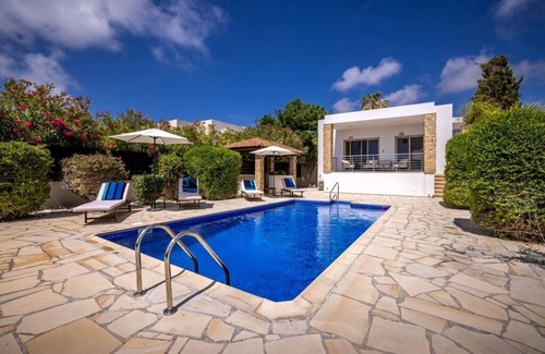 Kissonerga Villa | Beachfront Villa with Private Pool and Sunset Views – Sleeps 9 Near Paphos