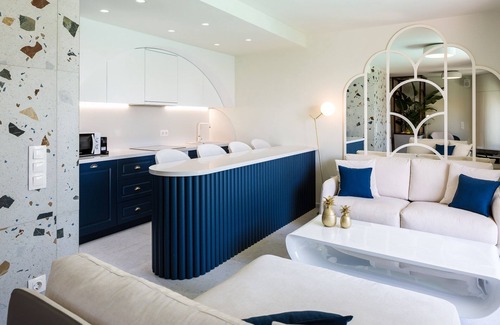 Bali Villa | Beachfront Villa With Heated Pool, Room Service & Private Gazebos at the Beach!