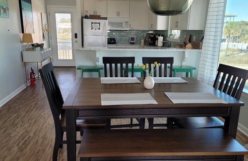 East End Condo | BEACHFRONTnGorgeous View!nOCEANFRONTnSunday to Sunday