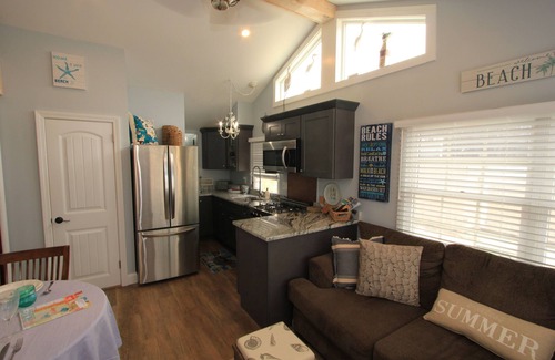 East Sandwich Cottage | Beachland G - Updated cottage- steps to East Sandwich beach w/central A/C