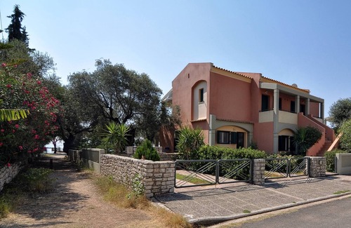 Barbati Apartment | Beachline Apt., With Garden & BBQ