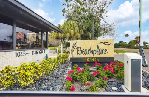 Longboat Key Condo | Beachplace building 4 unit 503 by FVC