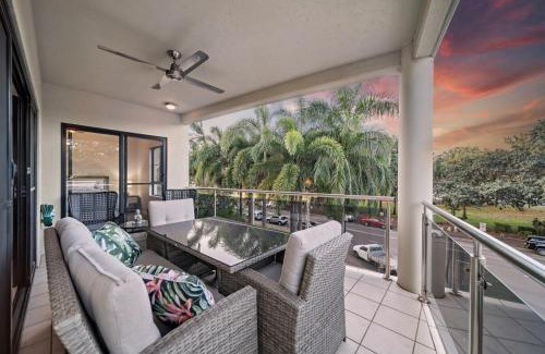 Townsville Apartment | Beachside 2 bed 2 bath unit