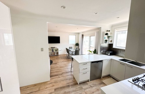Sydney Apartment | Beachside Apartment in the heart of Cronulla