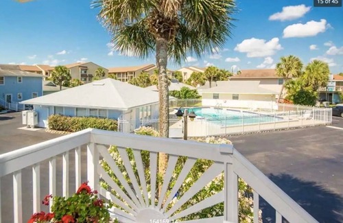 Surfcrest Village House | Beachside Cottage steps from the Ocean and Pool