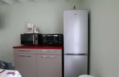 Siouville-Hague Cottage | Beachside Family Getaway: 3BR House, Pet-Friendly, BBQ, Near Surf & Spa