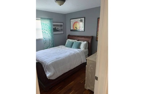 The Cloisters House | Beachside Oasis with Heated Pool & Jacuzzi!