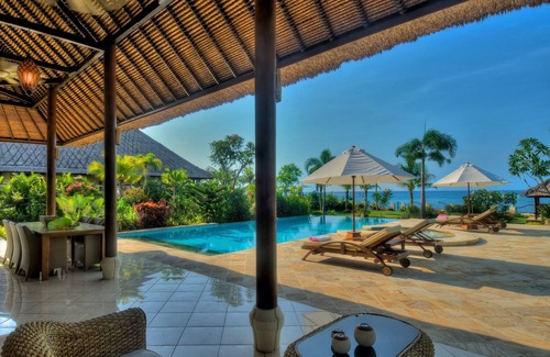 Lokapaksa Villa | Beachvilla, 2/8 PRs. cooking incl. private pool, jacuzzi, massage available