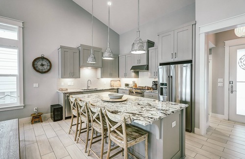Rockport House | Beachy house with private dock, pool access, central AC & outdoor shower