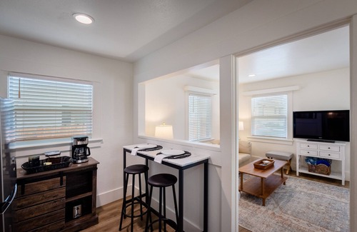 Downtown House | Beachy Keen Cottage of Pismo Beach DOG FRIENDLY