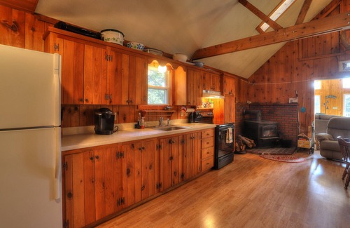 Oquossoc House | Beagle Lodge - Four season getaway - with shared waterfront and snowmobile access from your door!