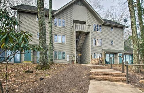 Nellysford Apartment | Bear Haven - Third-Floor Escape with Pool Access!