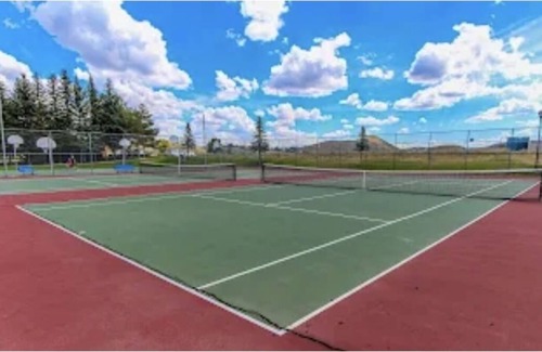 Garden City Apartment | Bear Lake Ideal Beach Resort namazing family friendly resort,right on the beach!