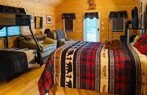 Ridgeway House | Bears Den in Soldotna