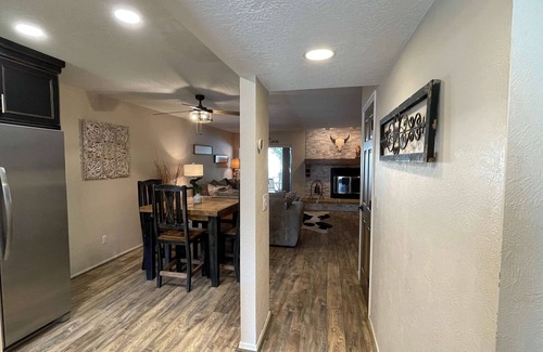 Ruidoso Apartment | Bearway to Heaven Sum