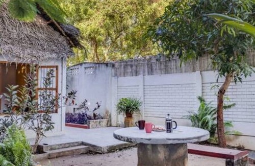 Kalapettai House | Beatrice Villa on Serenity Beach, 4BHK | PVB