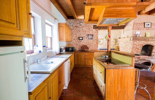La Chapelle-Saint-Sauveur Villa | Beautiful private villa for 8 guests with WIFI, private pool, TV, terrace and pets allowed