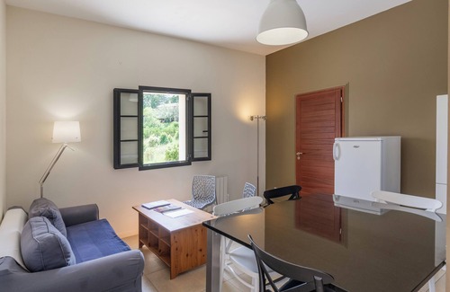 Le Garn House | "Beau Gite" House with Private Pool, Private Terrace and Wi-Fi