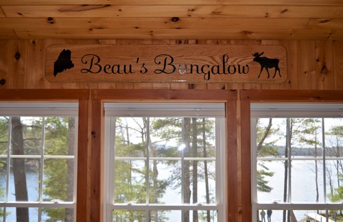 Bradley House | Beau's Bungalow Lakefront Home