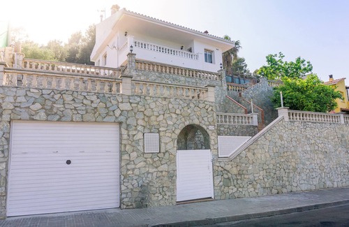 Sant Cebria de Vallalta Villa | Beautiful house in Sant Cebrià de Vallalta