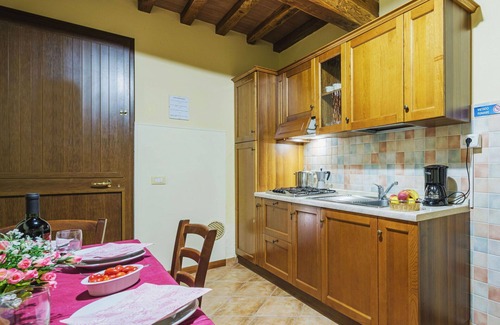 Orentano Apartment | Beautiful apartment for 7 guests with WIFI, A/C, pool, TV and patio