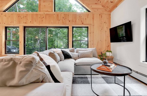 Rangeley Ski Chalet | Beautiful, brand new, Mountainside Home on Saddleback Mountain