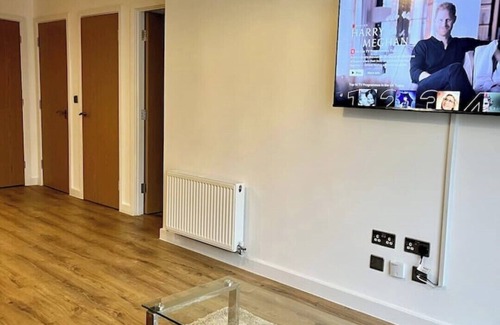 Addiscombe Apartment | Beautiful 1 Bed Apartment Birmingham City Centre