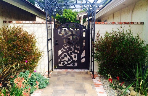 Thousand Oaks House | Beautiful 1 bedroom home that is perfect for your So Cal stay!