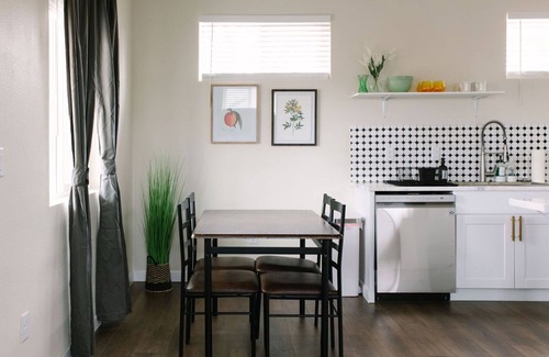 Highland House | Beautiful 1 Bedroom Home in Kennewick