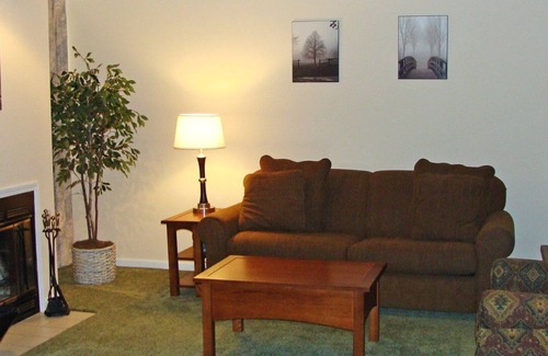 French Lick Apartment | Beautiful 1 bedroom unit at resort, sleeps 4