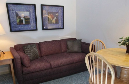 West Bridgewater Apartment | Beautiful 1 bedroom unit at resort, sleeps 6