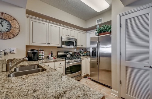 Windy Hill Condo | Beautiful 16th Floor Oceanfront Condo at North Beach Resort - $300 FREE Activities Daily!