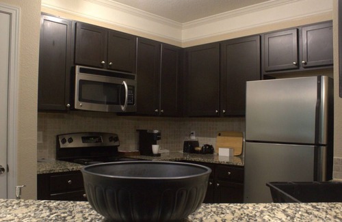 Umstead Apartment | Beautiful 1br w/ gym and pool access