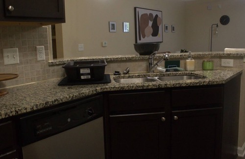 Umstead Apartment | Beautiful 1br w/ gym and pool access