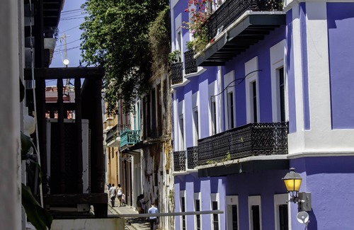 Mercado Apartment | Beautiful 1st Floor Apartment with Private Patio