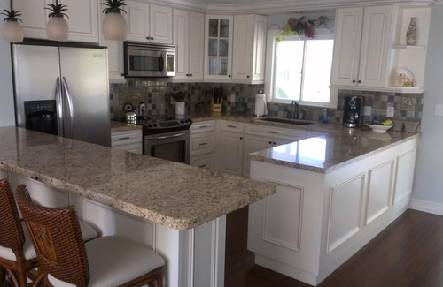 Little Torch Key House | Beautiful 2/2 Waterfront Designer Home for your family vacation