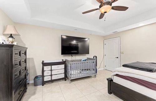 Los Fresnos House | Beautiful 2 acre ranch house 20 min from the beach.