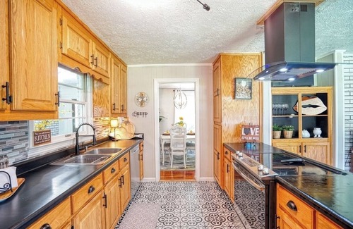 Covington Cottage | Beautiful 2 bdrms 2.5 bthrms Covington cottages.