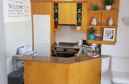 Playa Blanca Villa | Beautiful 2 bed villa with private pool in Parque Del Rey close to harbour