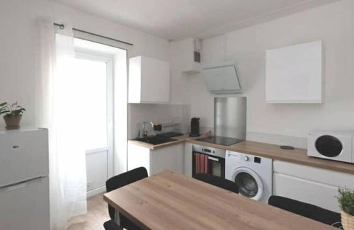 Chateauvert Apartment | Beautiful 2-bedroom air-conditioned apartment Downtown