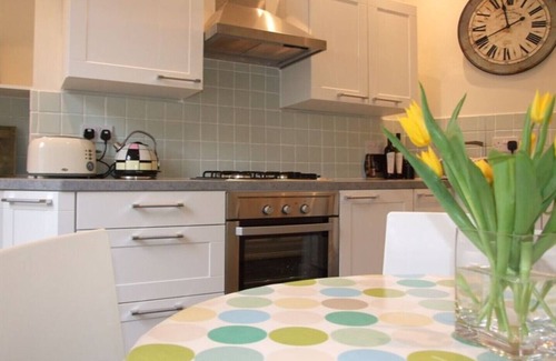 New Town Apartment | Beautiful 2 Bedroom Apartment in Historic Central Edinburgh