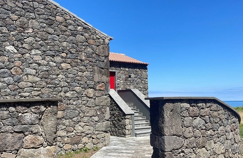 Calheta House | Beautiful 2 Bedroom Ocean Front House In São Jorge, Azores - Mamba