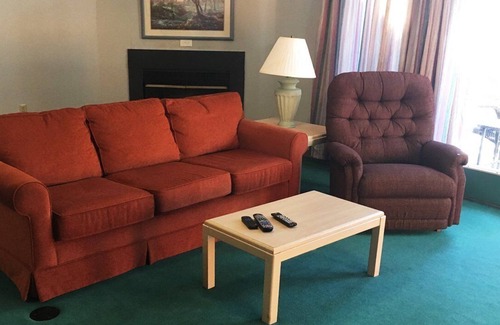 Basye Apartment | Beautiful 2 bedroom unit at resort, sleeps 6