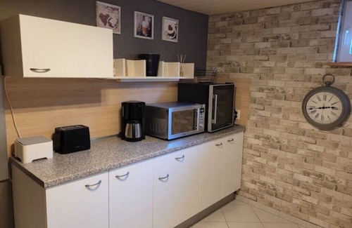 Bruchkoebel Apartment | Beautiful 2 room apartment (65m²) in Bruchköbel for up to 4 people