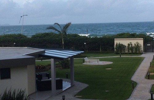 Ingleses do Rio Vermelho Apartment | Beautiful 2bd/2 bath Ocean Front Apartment at Praia dos Ingleses