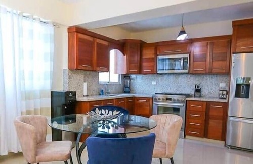 San Cristobal Apartment | Beautiful 2Bd/2bath apt W. AC, Garage & roof top