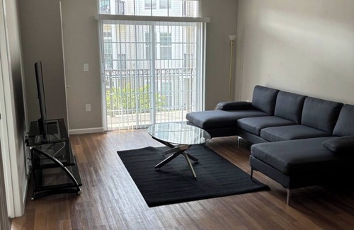 West Hempstead Apartment | Beautiful 2Br steps from LIRR