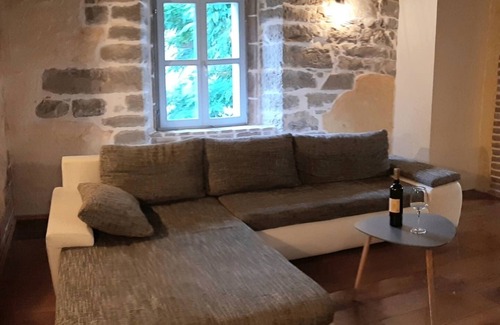 Kotli House | Beautiful 3-Bed House in Kotli