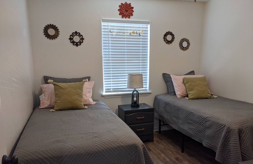 Copperas Cove House | Beautiful 3 Bedroom Home Minutes to Ft Cavazos - Fenced Yard, W/D, Nintendo