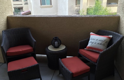 Parkwood Ranch Condo | Beautiful 3-bedroom condo just steps from the pool and hot tub.
